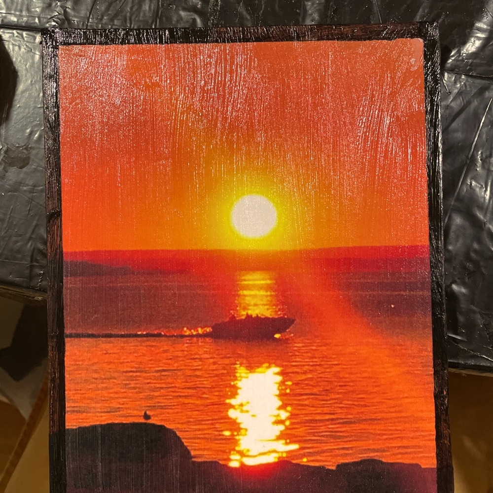 Sunset on canvas

8” x 10”